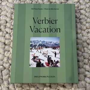 Piecework 750 piece Puzzle "Verbier Vacation"